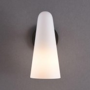 Настенный светильник MONTFAUCON SCONCE by Deveno